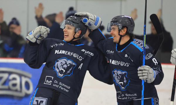 CEHL-Erfolg für EHC Neuwied